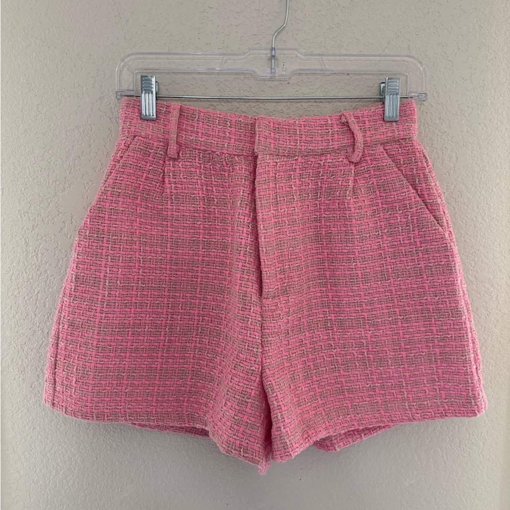 Day + Moon Pink Tweed Shorts - size S. NWT!
